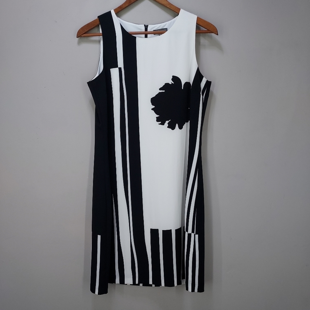 Vince Camuto Black and White Sleeveless Shift Dress